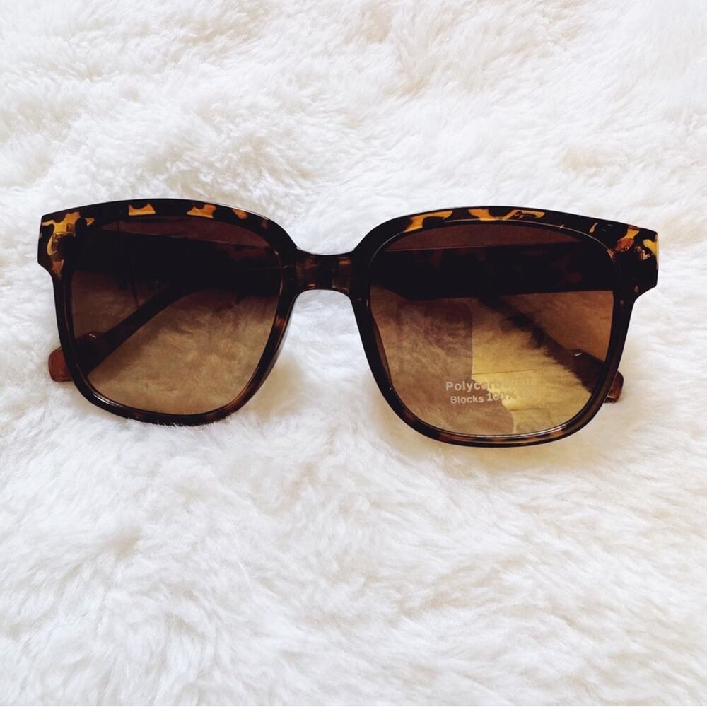 Oliver Tortoise Brown Oversized Chic Sunglasses